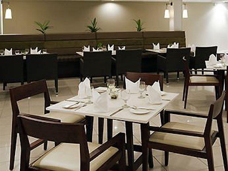 Novotel Suva Lami Bay Restoran foto